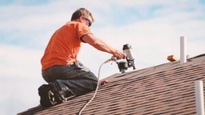 DIY or a roofing company, which is better to install your roof